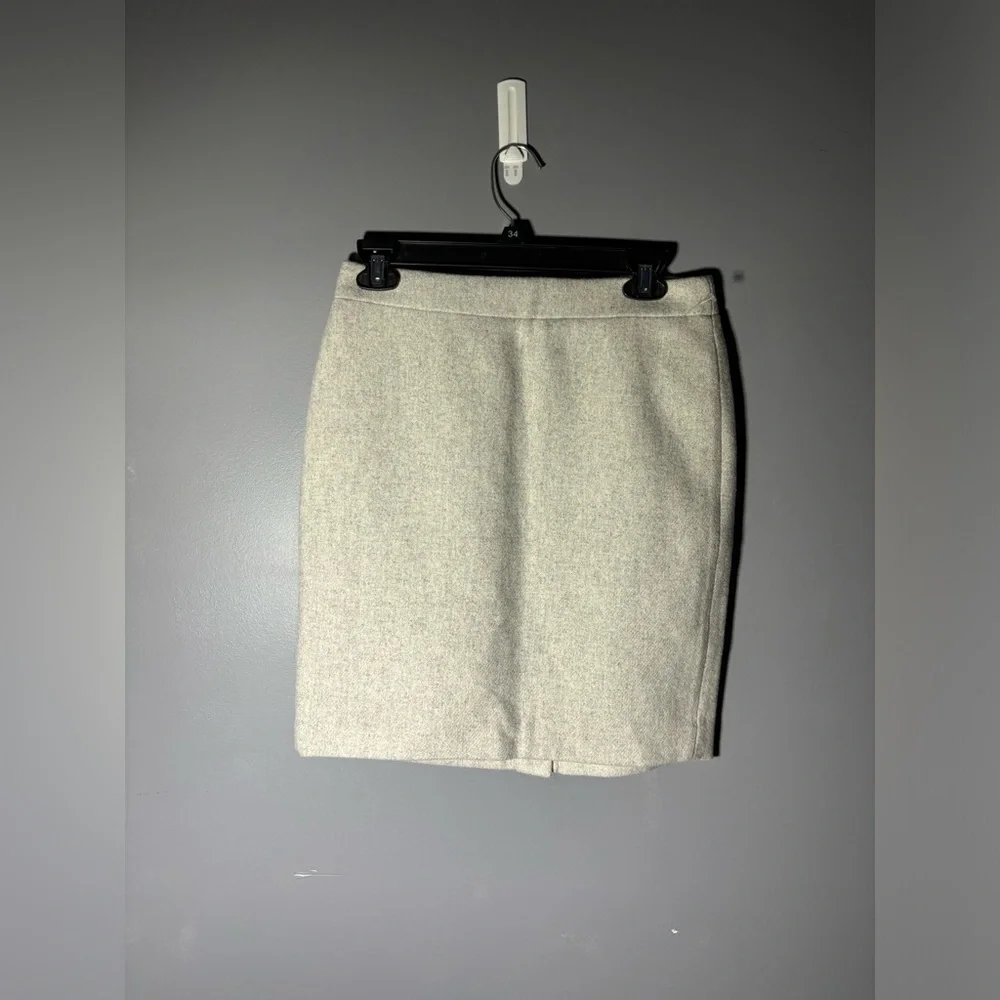 J.Crew Mercantile Pencil Skirt in Double-Serge Wool Womens Size 2P